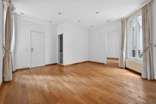 PARIS 17 - RUE DE COURCELLES 9