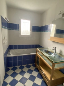 MAISON T4 DE PLAIN-PIED SUR UN TERRAIN DE 936 M2