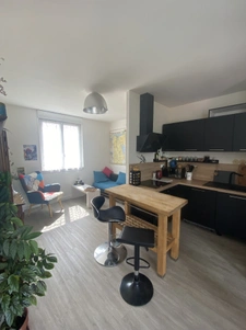 MAISON 3 CHAMBRES AVEC GARAGE ET JARDIN