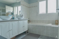 PAVILLON  138 M2 sur sous-sol 5 Chambres