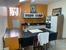 Maison rénovée 89 M2 en Village et terrain de 352 M2