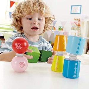 Apilar-enroscar formas CHOO CHOO TRACKS Hape