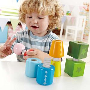 Apilar-enroscar formas CHOO CHOO TRACKS Hape