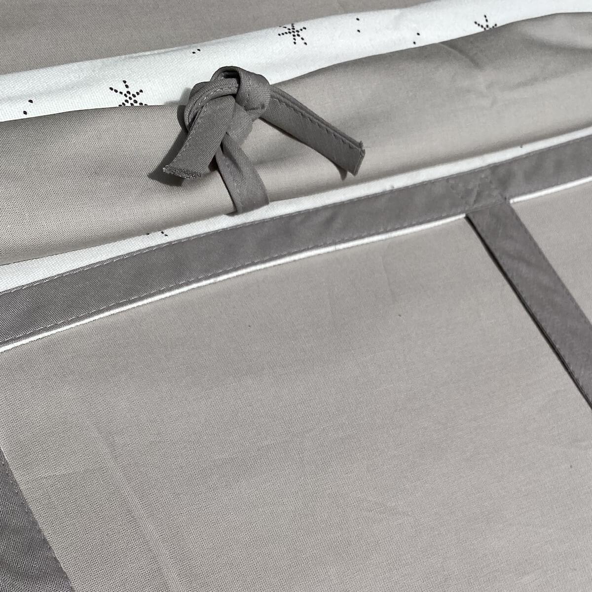 Cama alta KASVA textil Viena gris
