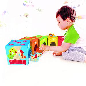 Cubos primera edad FRIENDSHIP TOWER Hape
