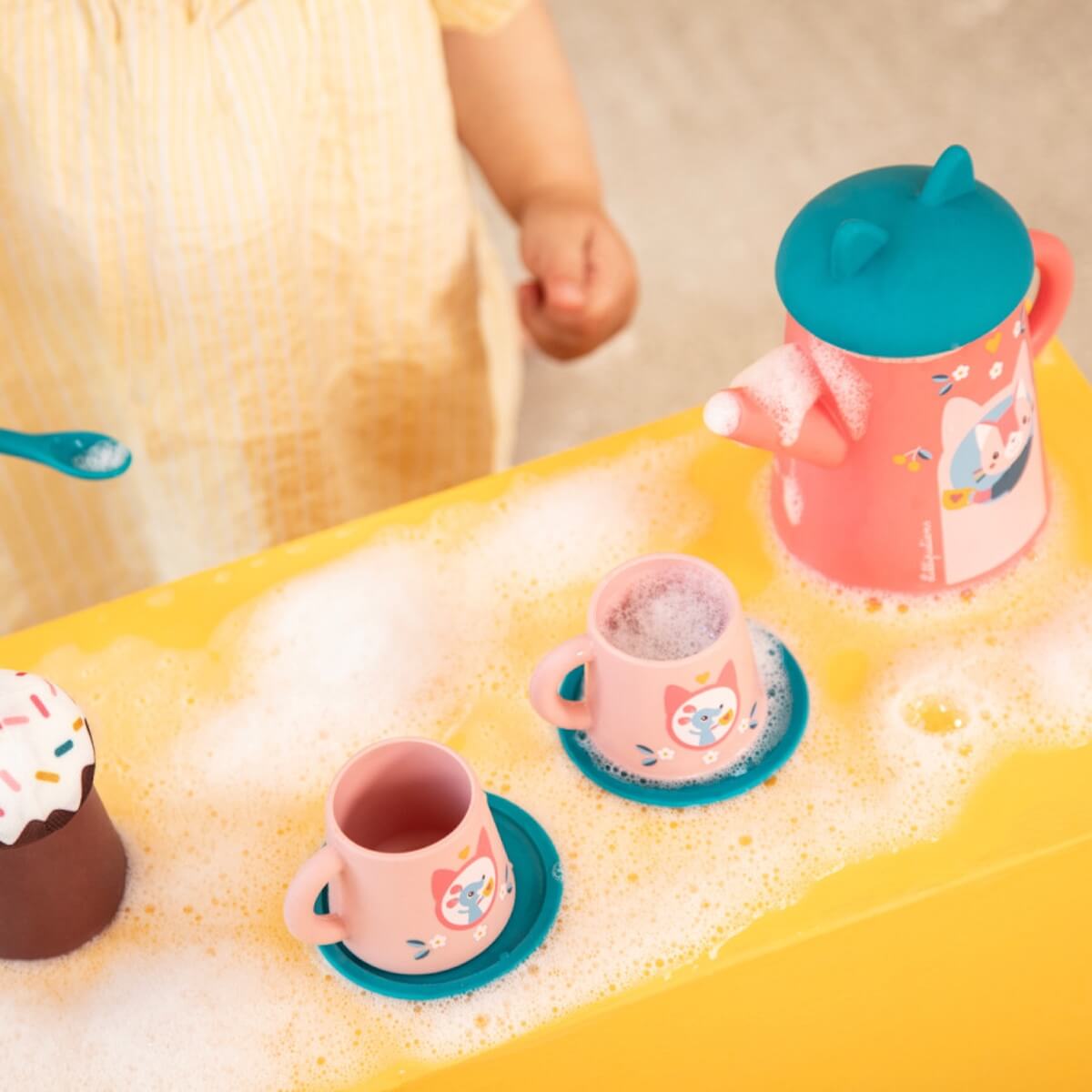 Jouet de bain Set de thé JEANNE Lilliputiens