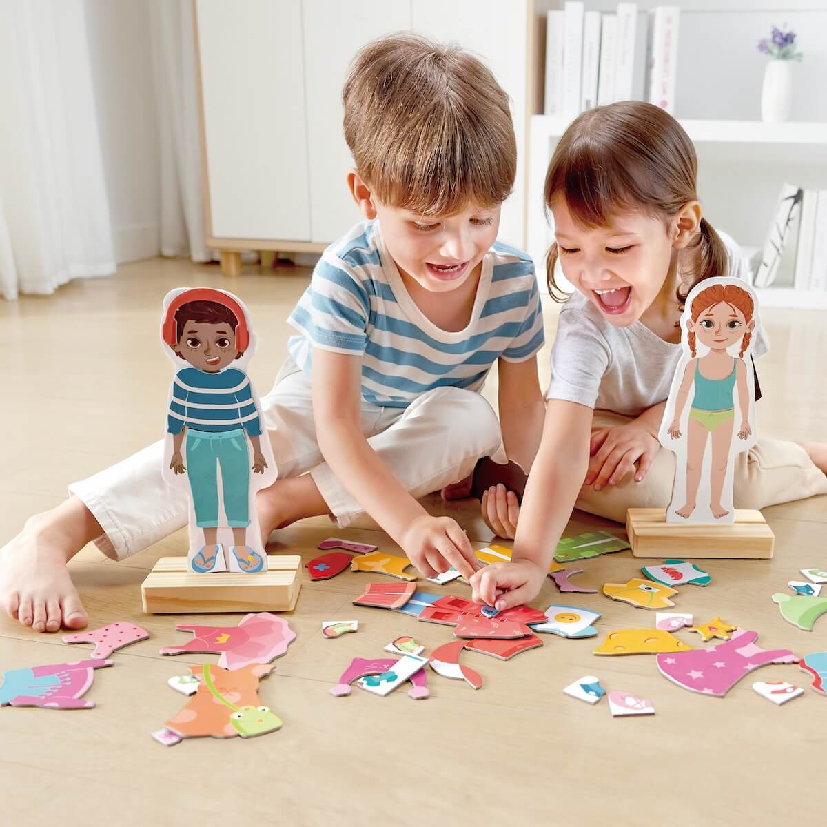 Juego magnético DRESS-UP Hape