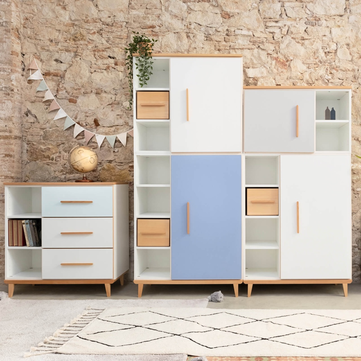 Kleiderschrank 198 cm 2-türig  NADO Retro Buche white-capri blue