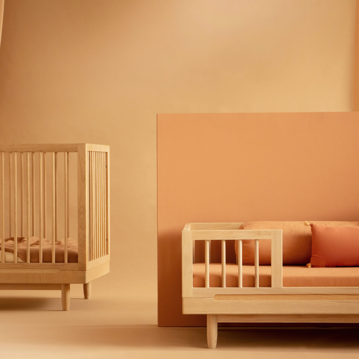 Lit bébé évolutif PURE Nobodinoz chêne massif