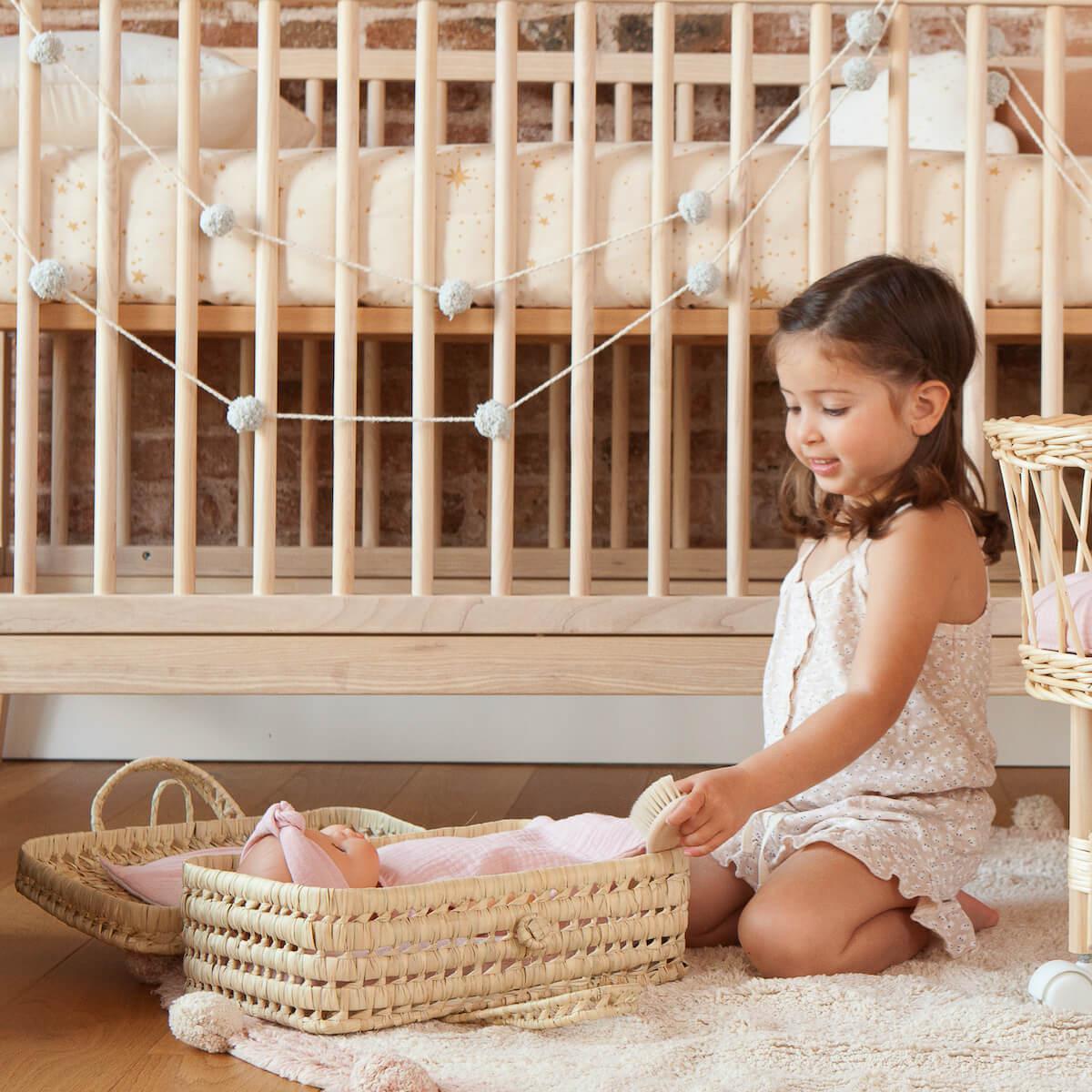 Maleta mimbre muñeca BOBBLE rosa