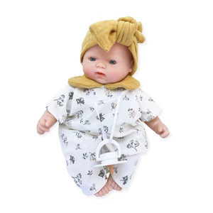 Muñeca Nina 26cm FLOWERS blanco