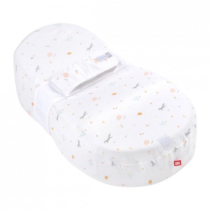 Nid ergonomique-un drap 10º COCOONABABY Redcastle happy fox