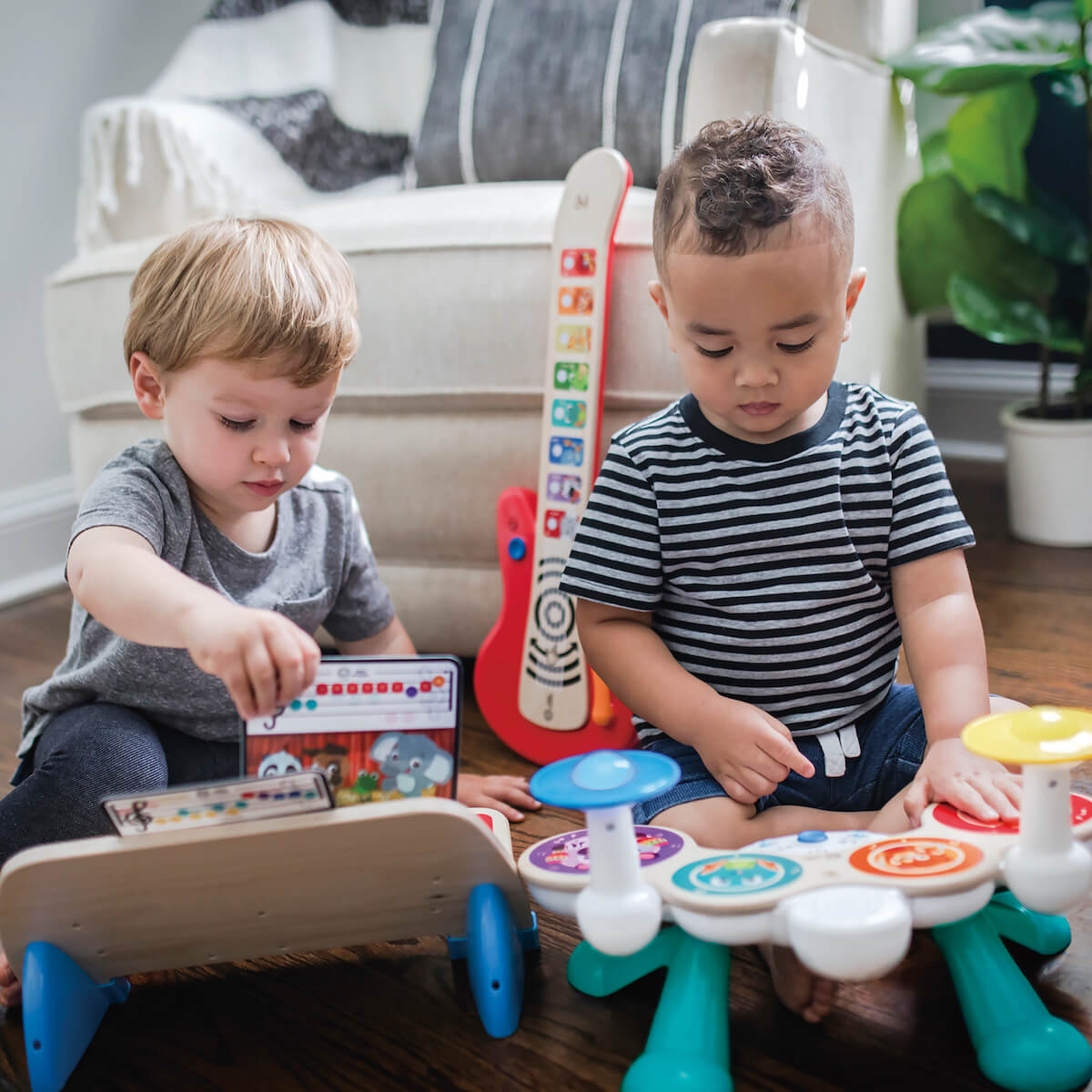 Piano conectable BABY EINSTEIN Hape