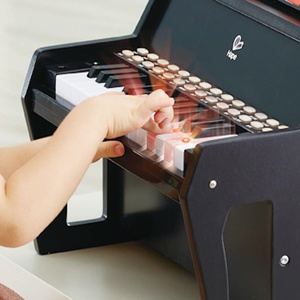Piano luminoso LEARN WITH LIGHTS Hape negro