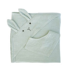 Set toalla-bandana muñeca BUNNY BOBBLE verde