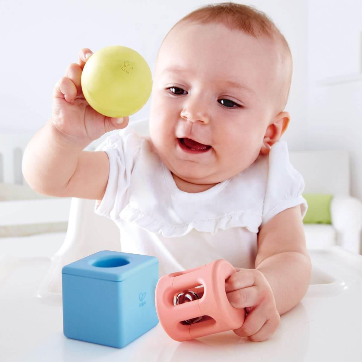 Sonajero-3U GEOMETRIC Hape