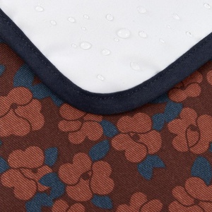 Tapis à langer HYDE PARK Nobodinoz maroon poppies