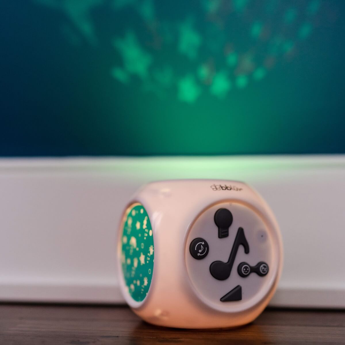 Veilleuse musicale avec projection KÜBE Bblüv