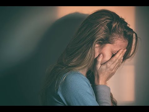 ¿Cómo hacer llorar a una mujer con palabras?