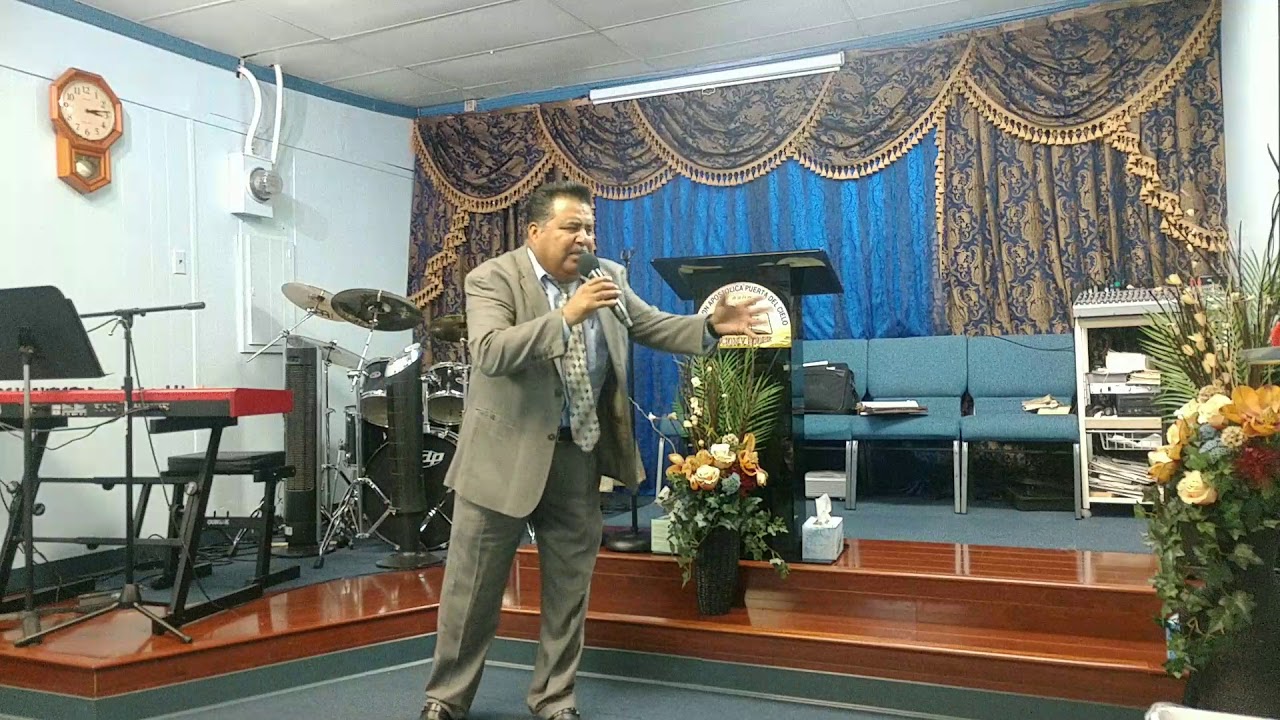 ¿Donde dice en la Biblia que toda rodilla se doblara?