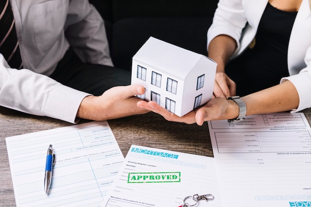 Consejos para vender tu propiedad raíz exitosamente