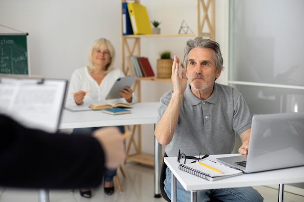 Opciones de estudio para reinventarse profesionalmente a los 40