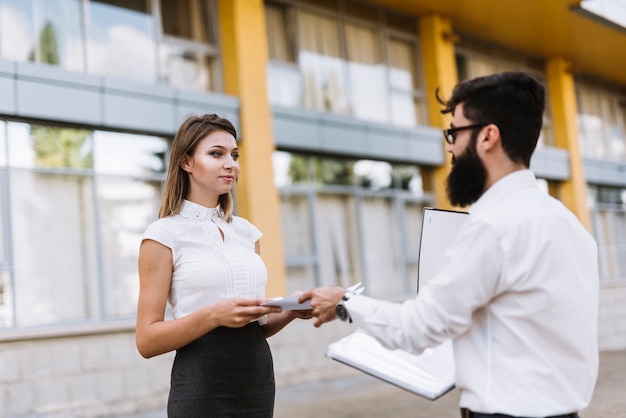 Consejos para buscar empleo fuera de tu ciudad 8 Consejos para buscar empleo fuera de tu ciudad
