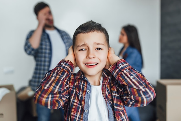 Cómo manejar el mal comportamiento de tu hijo