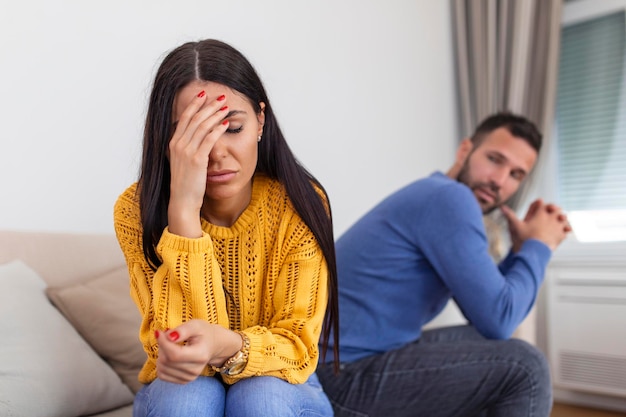 Cómo manejar las críticas constantes de tu pareja