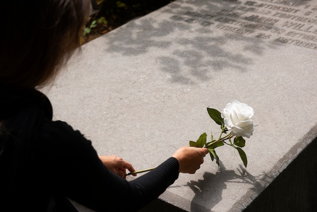 Opciones para costear un funeral sin dinero