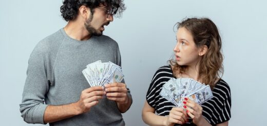 La eterna pregunta: ¿plata o amor?