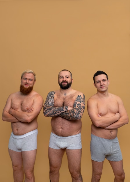 Preferencias masculinas: pechos vs nalgas