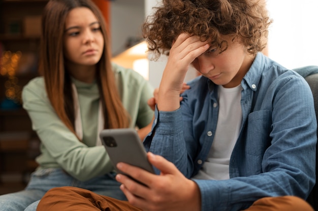 Preocupaciones de los padres con hijos adolescentes 6 Preocupaciones de los padres con hijos adolescentes