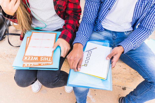 Libros gratuitos recomendados para adolescentes