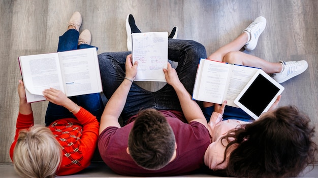 Libros recomendados para ampliar tus horizontes 7 Libros recomendados para ampliar tus horizontes