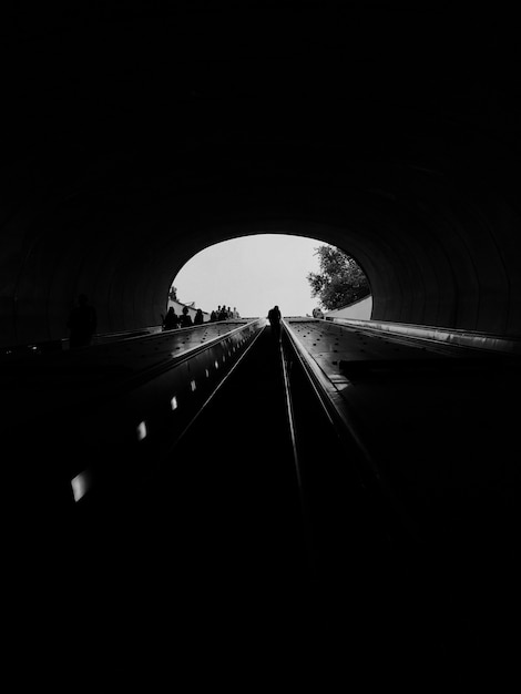 Descubre las fascinantes experiencias del turismo negro