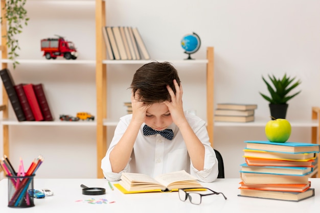 Consecuencias de abandonar los estudios 8 Consecuencias de abandonar los estudios