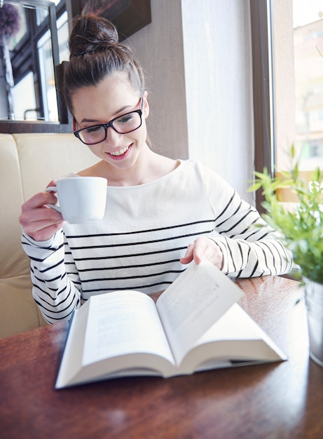 Los beneficios de leer 30 minutos al día 6 Los beneficios de leer 30 minutos al día