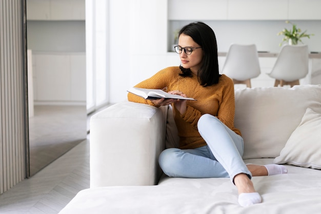 Los beneficios de leer 30 minutos al día 8 Los beneficios de leer 30 minutos al día