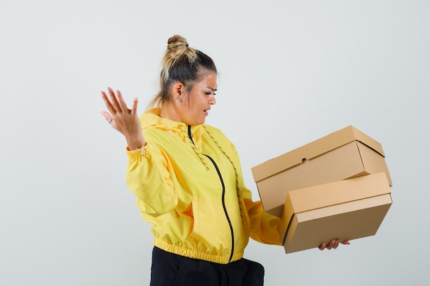 ¿Recibiste un paquete de Amazon equivocado?
