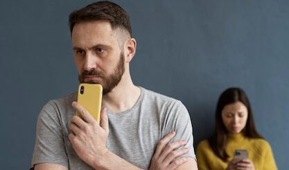 Impacto emocional del divorcio por infidelidad