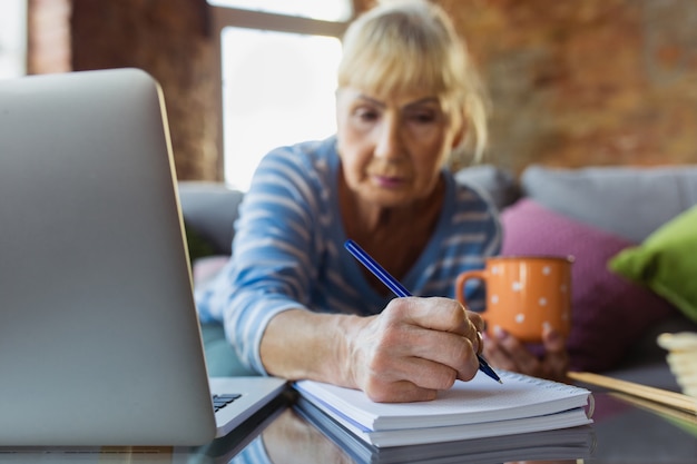 Estudiar después de los 40: nuevas oportunidades