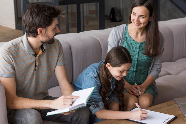 Significado de hijos e hijas en la sociedad actual 7 Significado de hijos e hijas en la sociedad actual