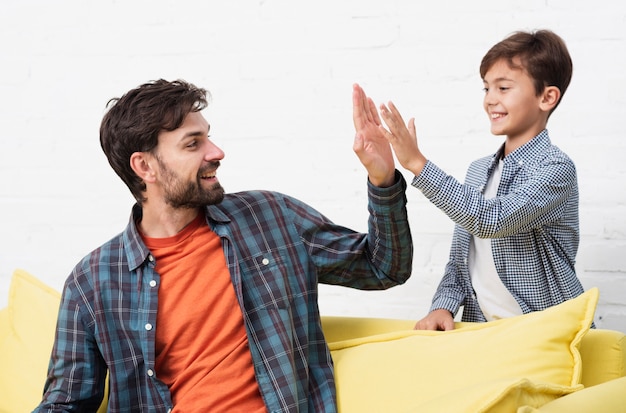 El papel de los hijos en la familia 7 El papel de los hijos en la familia