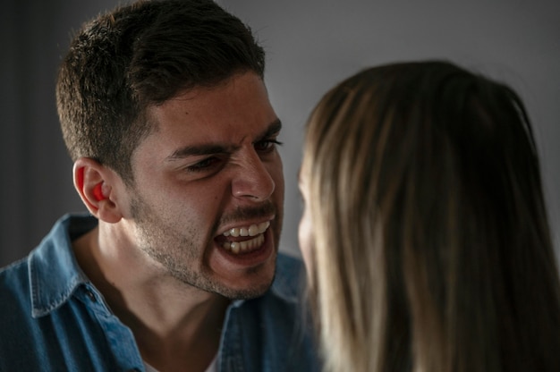Los vacíos emocionales de las personas infieles 7 Los vacíos emocionales de las personas infieles