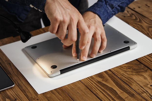 El dueño de la marca iPhone revelado