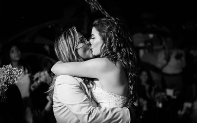 Mariage gay : une union intime ou festive, quelle ambiance choisir ?