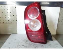 26555AX720 STOP FANALE POSTERIORE SINISTRO LATO GUIDA NISSAN Micra 4° Serie 1240 benzina (2003) RICAMBI USATI