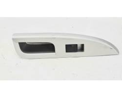 PULSANTIERA POSTERIORE DESTRA TOYOTA Urban Cruiser 1° Serie 74271-52110 (09>)