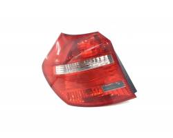 716495505 STOP FANALE POSTERIORE SINISTRO LATO GUIDA BMW Serie 1 Serie (E87) (07>) 2000 Diesel 130 (2009) RICAMBI USATI